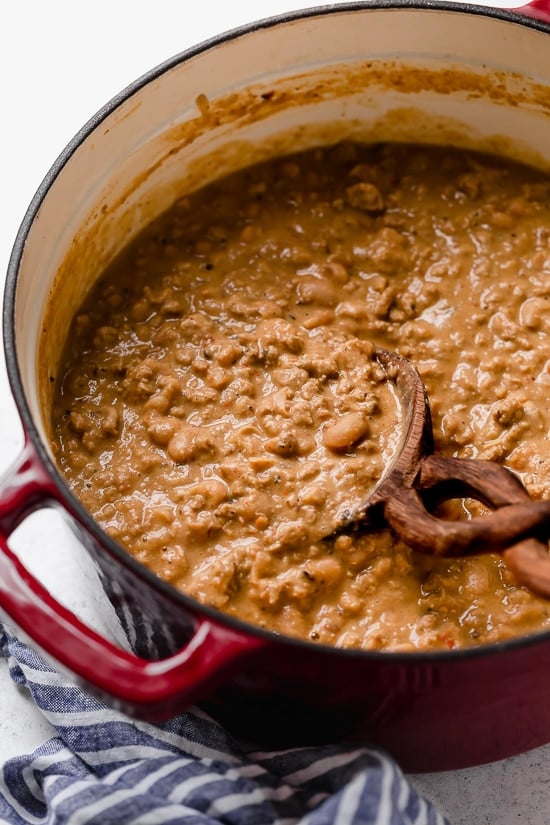 A delicious, creamy White Bean Turkey Chili recipe made with canned white beans, ground turkey, aromatics and spices – no tomatoes!