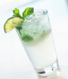 Classic Cuban mojito made skinny! I have figured out an easy low point weight watcher mojito recipe that tastes great.
