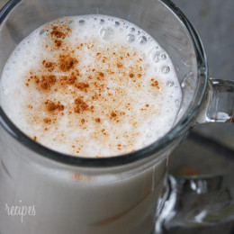 Breakfast on the go? This quick shake is healthy and delicious!