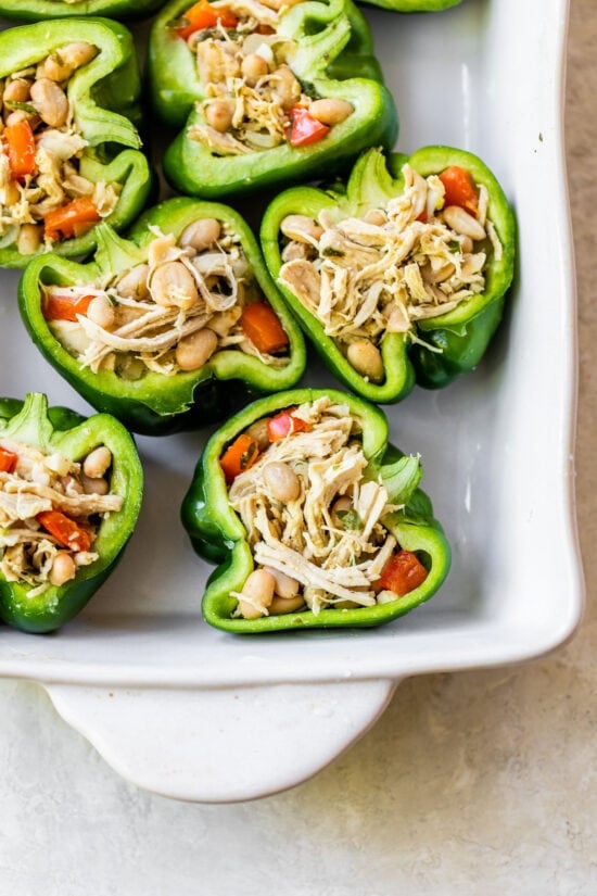 Peppers with chicken and beans
