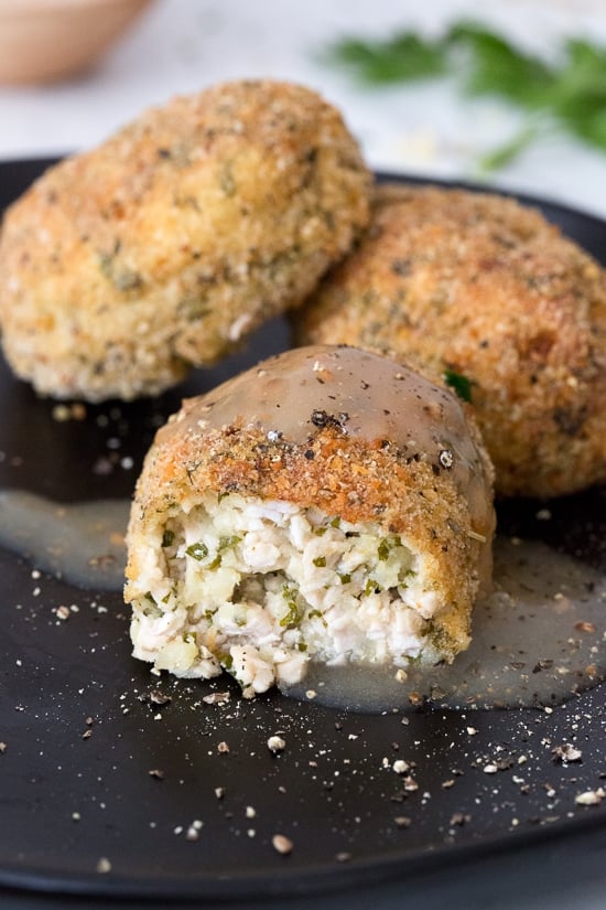 Not sure what to do with all your leftover turkey? Baked turkey croquettes are a perfect way to use your leftover turkey and mashed potatoes!