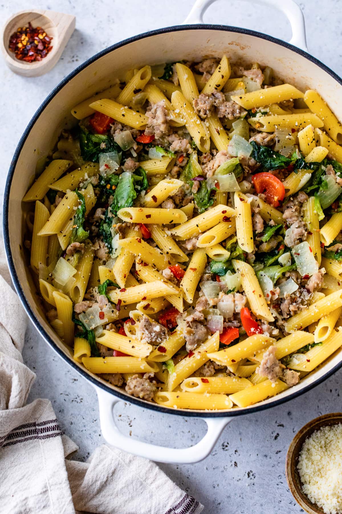 Escarole Pasta with Sausage and Peppers