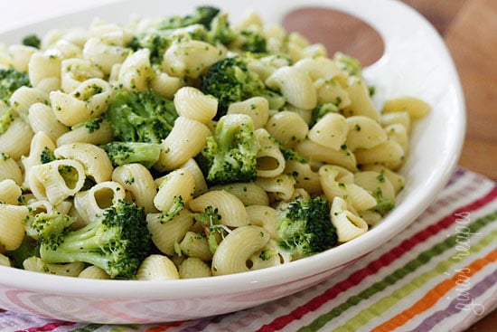 The Easiest Pasta and Broccoli Recipe that my whole family loves, including my kids. Only 5 ingredients and one pot, ready in under 15 minutes!