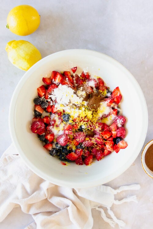 berries for making crisp