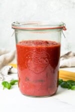 Marinara Sauce in a weck jar.