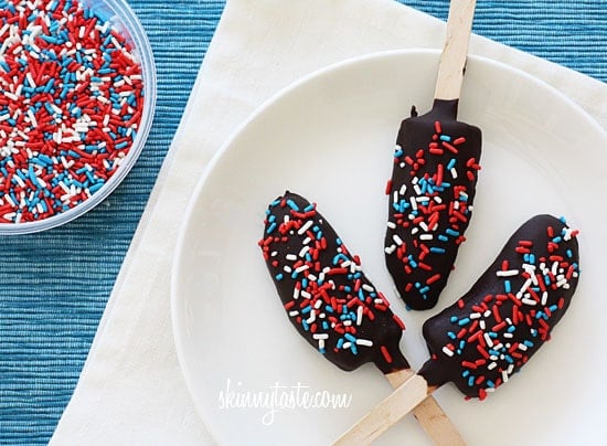 Frozen Banana Popsicles are such a fun summer treat for the kids and grown-ups too!