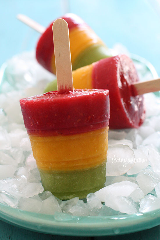 Hot summer's day? No problem, cool off with these homemade frozen fruit pops made with fresh mango, kiwi, and raspberry fruit puree.