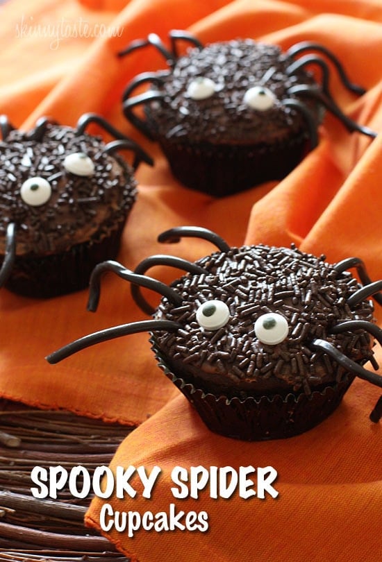 These Spooky Spider Halloween Cupcakes are healthy and lighter on the waistline, and are sure to be all the fright at your next Halloween party.