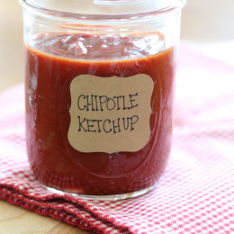 A homemade spicy chipotle ketchup made with clean ingredients you can only feel good about eating! Great on burgers or with baked fries.