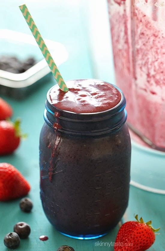 Peanut Butter and Jelly Smoothie