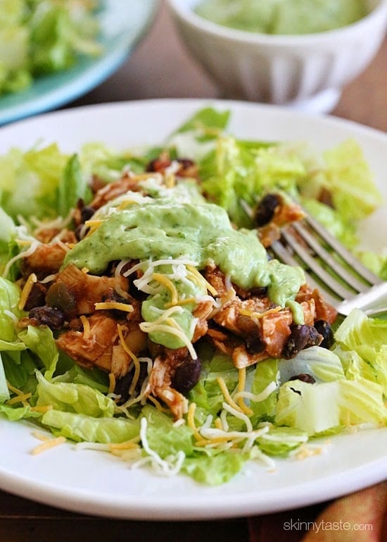 Easy Crock Pot Chicken and Black Bean Taco Salad Filling and delicious – under 300 calories!