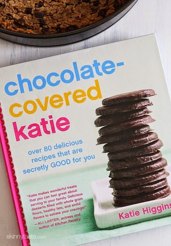 This deep dish chocolate chip cookie pie is secretly good for you, but don't tell anyone! You won't believe it's made with beans, dates and oats! And because it's made with such wholesome ingredients, it's very filling.