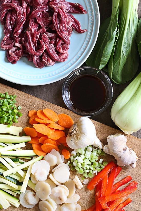 Skirt Steak, Baby Bok Choy and Zucchini Stir-Fry Skirt Steak, Baby Bok Choy and Zucchini Stir-Fry – a quick, low-carb one-pot dinner!