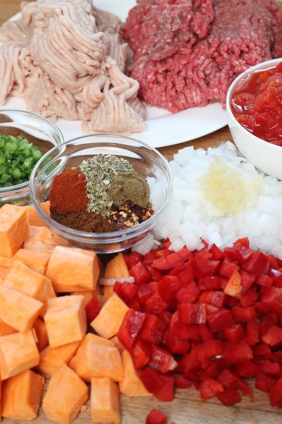 This easy Slow Cooker Paleo Jalapeno Popper Chicken Chili recipe is perfect for Fall, football games, and chili season!