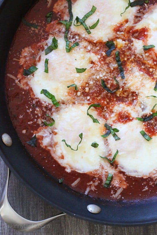 Eggs Pizzaiola Eggs Pizzaiola – eggs poached in a flavorful tomato sauce topped with Parmigiano-Reggiano and Pecorino Romano cheese, you'll think you're having the best tasting raviolis ever! Easy, high protein, low carb and ready in less than 20 minutes.
