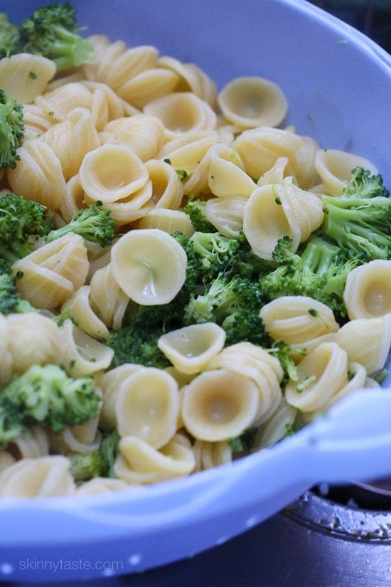 Orecchiette Pasta with Chicken Sausage and Broccoli is one of my favorite weeknight pasta dishes, my family loves it!