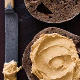 Pumpkin Spice Cream Cheese – an EASY way to enjoy the flavors of Fall for breakfast on bagels, toast, muffins or my favorite, Pumpkin Banana Bread.