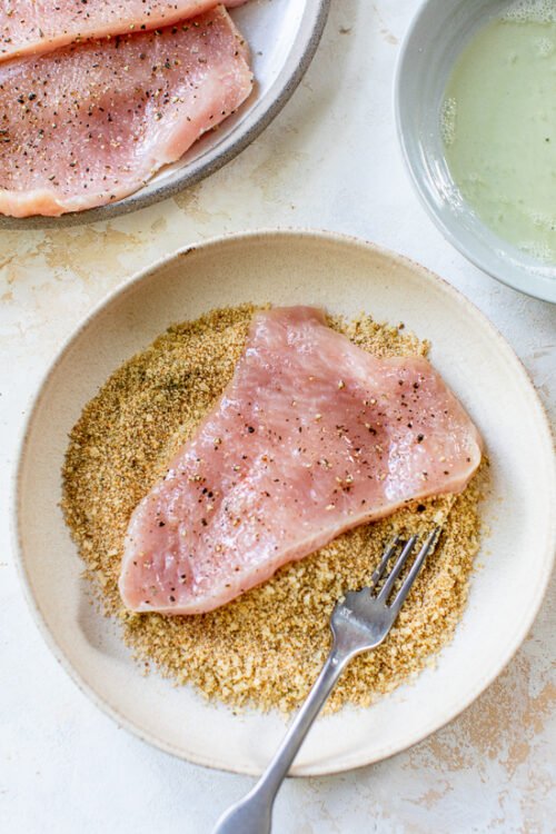 breading turkey cutlets