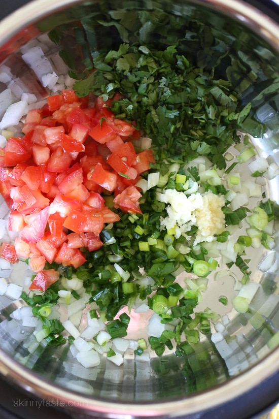 Pressure Cooker Pollo Guisado (Latin Stewed Chicken)