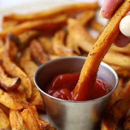 sweet potato fries with ketchip