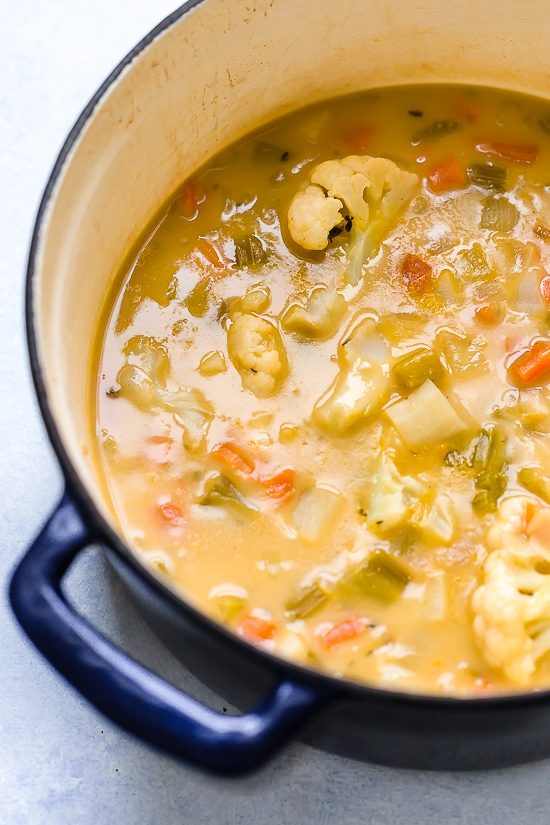 This creamy Smoked Salmon Chowder is truly comfort food in a bowl! Made with hot-smoked salmon (full of heart-healthy fats) and a ton of nutrient-packed veggies (onion, celery, carrots, potatoes, corn and cauliflower), it’s a good-for-you soup the whole family will love. Stove top and Instant Pot directions provided.