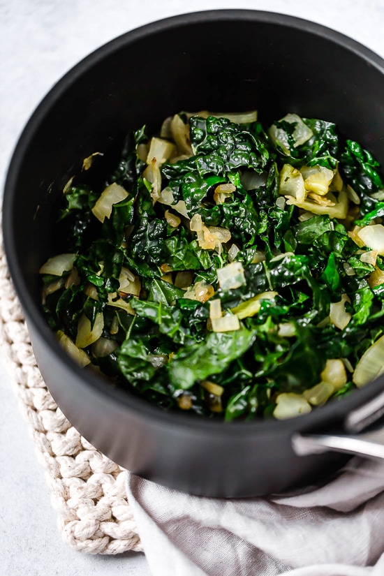 Green Detox Soup with Toasted Hemp Gremolata