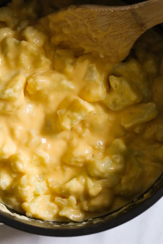 Cheesy Baked Cauliflower "Mac" and Cheese is perfect when you're craving macaroni and cheese–without the pasta! It's lower in carbs and each bowl has a healthy amount of vegetables and protein! Cheesy Baked Cauliflower "Mac" and Cheese is perfect when you're craving macaroni and cheese–without the pasta! It's lower in carbs and each bowl has a healthy amount of vegetables and protein!