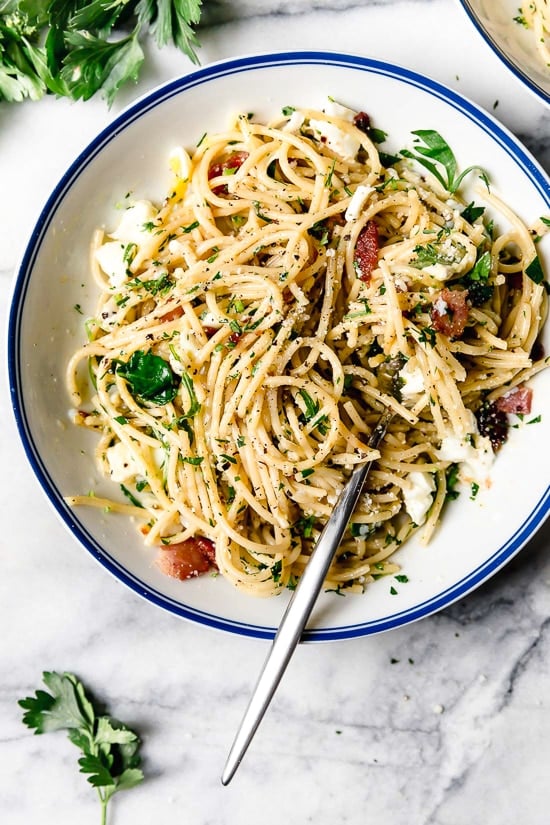 Overhead view of a plate of spaghetti carbonara