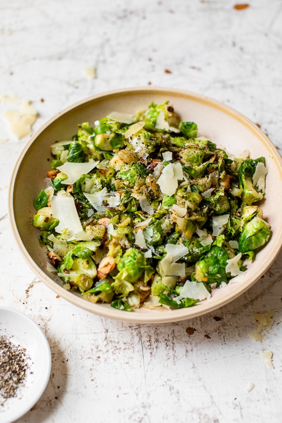 Cacio e Pepe Brussels Sprouts swaps out pasta for shredded Brussels sprouts in this low-carb take on the Italian classic. Cacio e pepe translates from Italian to “cheese and pepper” and traditionally is served as a pasta dish.