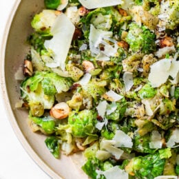 Cacio e Pepe Brussels Sprouts swaps out pasta for shredded Brussels sprouts in this low-carb take on the Italian classic. Cacio e pepe translates from Italian to “cheese and pepper” and traditionally is served as a pasta dish.