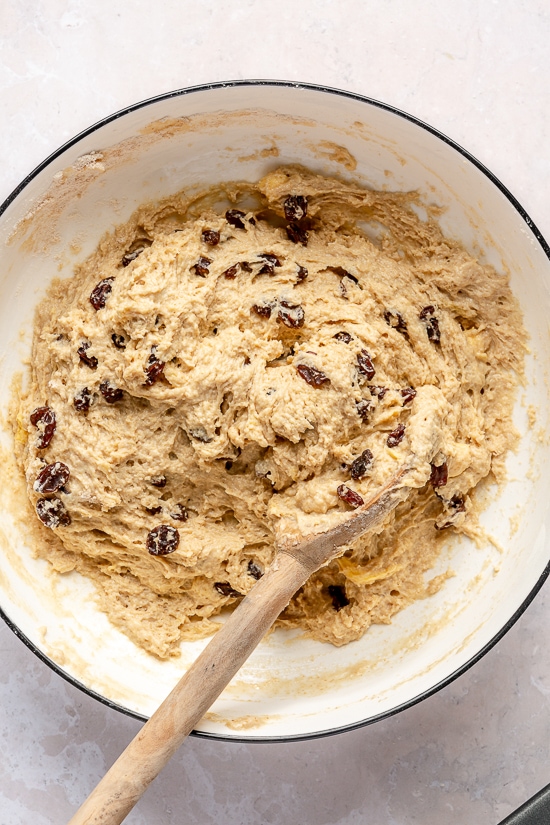irish soda bread dough with raisins