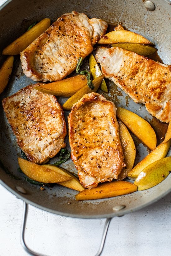 Pork chops and pears