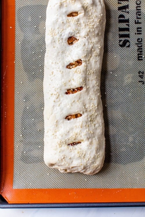 raw sausage and pepper bread