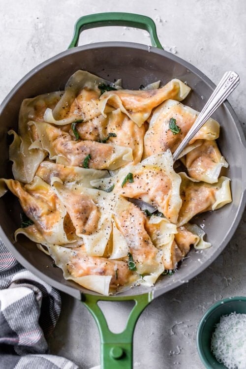 skillet with butternut raviolis