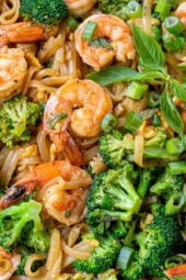 Noodles with Broccoli and Shrimp