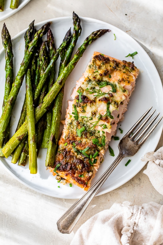 salmon with asparagus