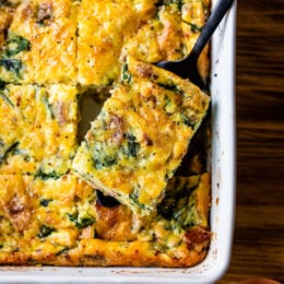Bacon Spinach Breakfast Casserole