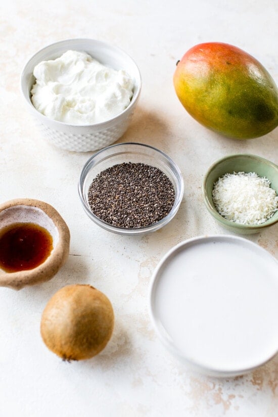 Chia Pudding ingredients
