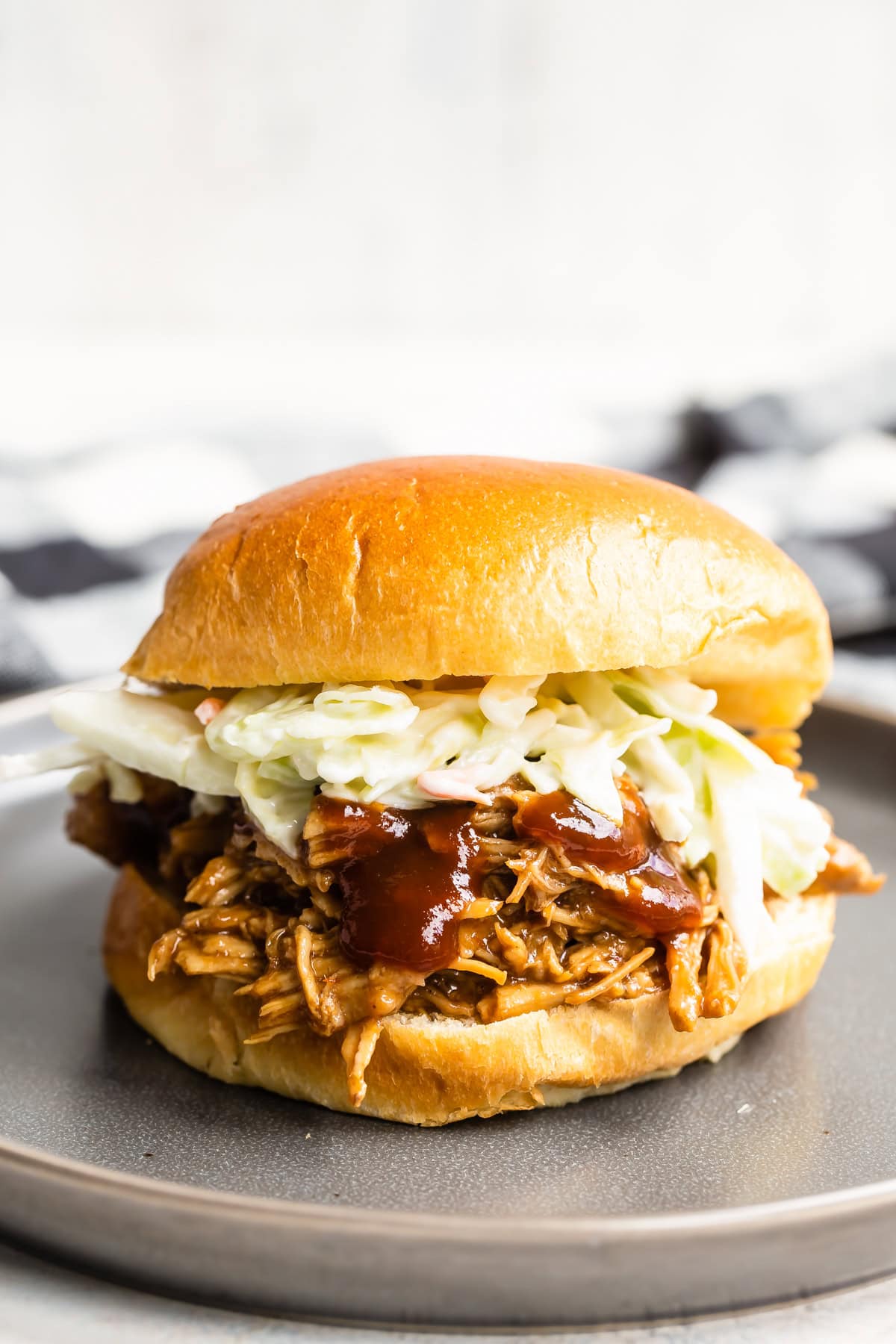 Slow Cooker Pulled Pork sandwich