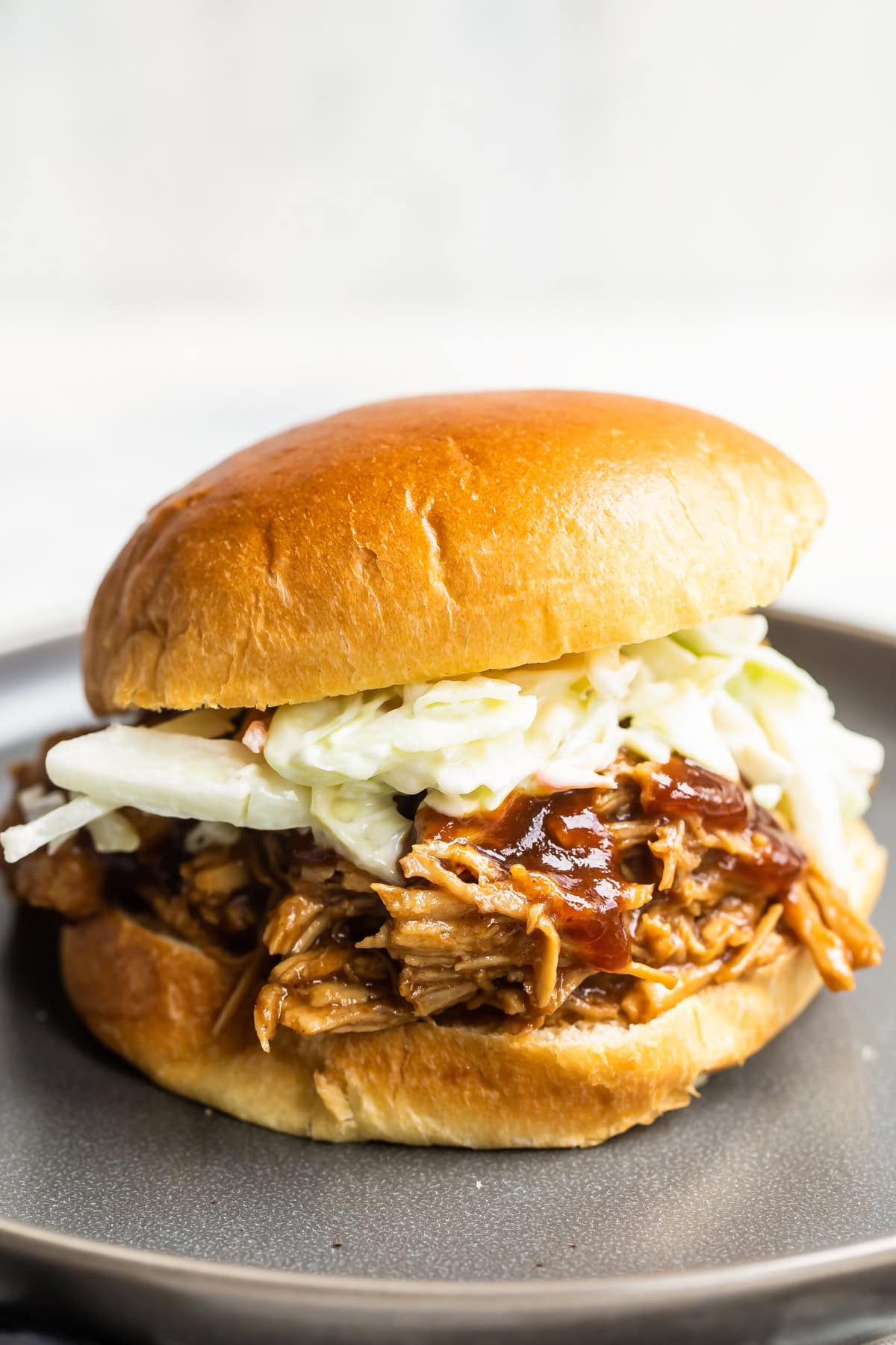 Slow Cooker Pulled Pork sandwich