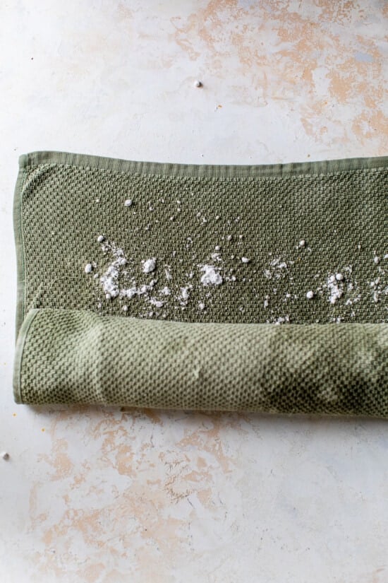 This Strawberry Swiss Roll features a soft sponge cake, sweet cream, and fresh strawberries. So simple & perfect when berries are in season. how to roll a sponge cake using a kitchen towel