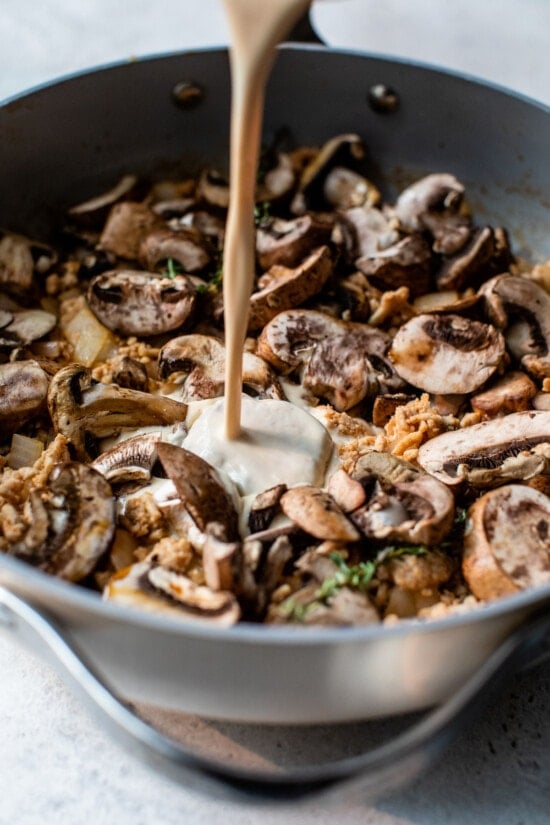 mushrooms with sour cream sauce