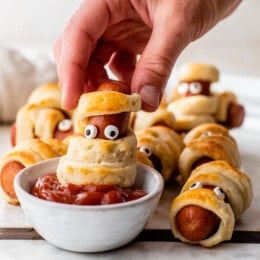 Halloween Mummy Dogs