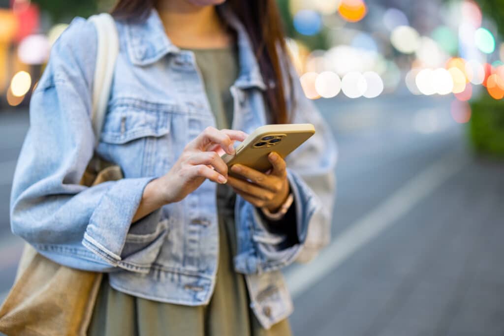 Best Consignment Stores Near Me And Online