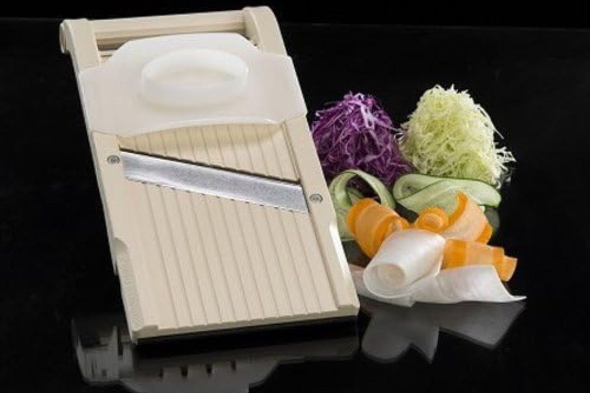 Best Mandoline Slicers: Benriner Mandoline Jumbo Slicer