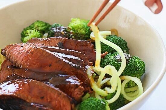 Marinated sirloin steak with broccoli and spiralized broccoli noodles in a delicious hoisin sauce. This dish is out-of-this-world good, and so filling I couldn't even finish it! You NEED this in your life!