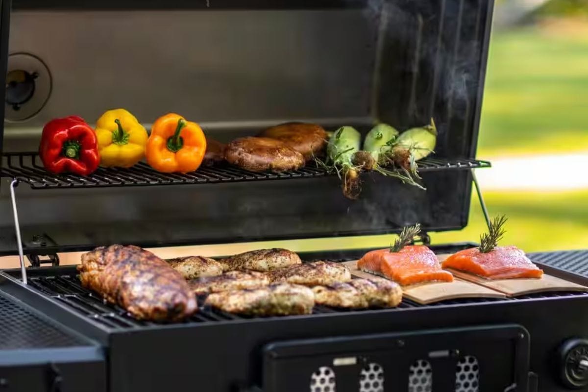 Char-Griller charcoal grill