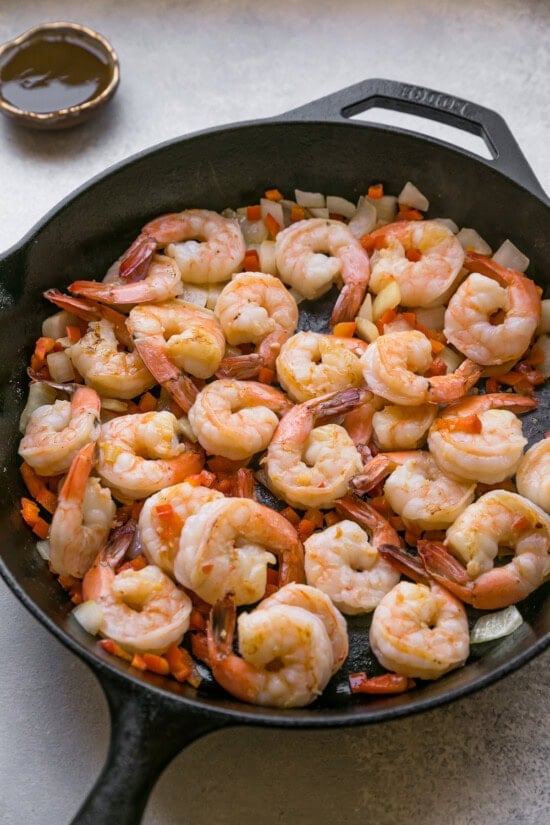 Shrimp in skillet
