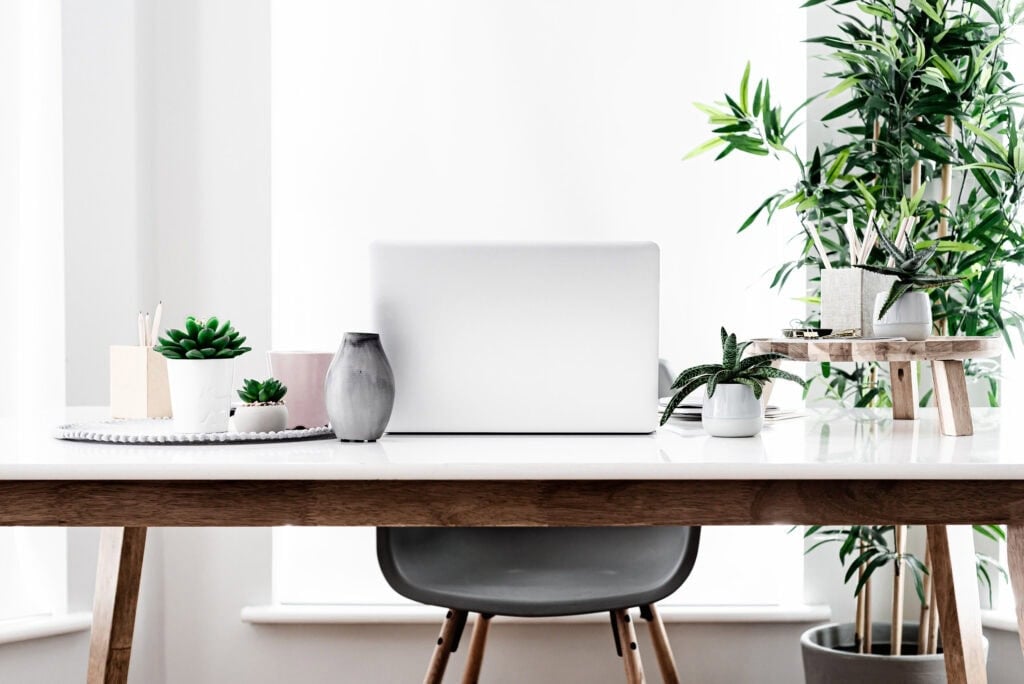 How to turn your hobby into a money making business from home