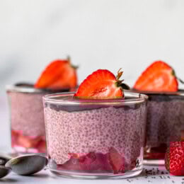 Chocolate Covered Strawberry Chia Pudding